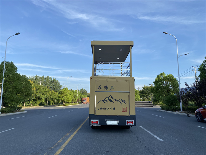 上汽躍進(jìn)H500房車