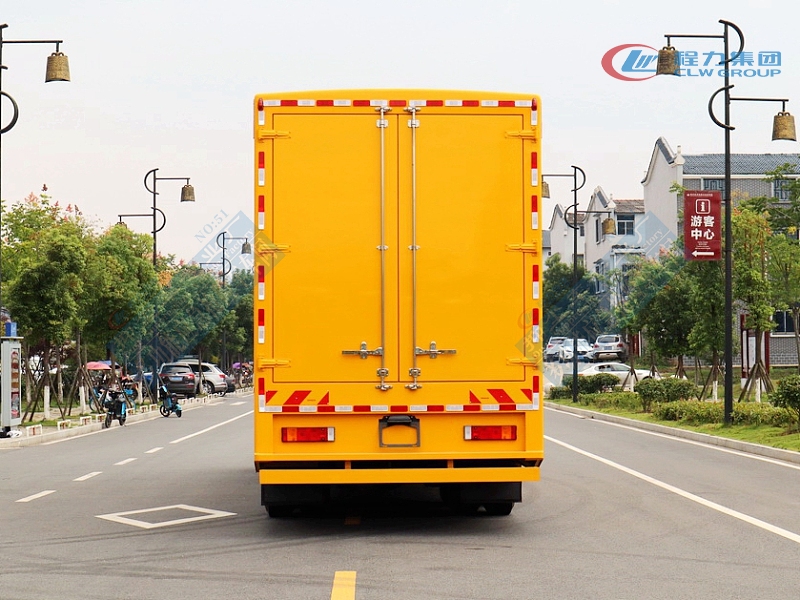 【600-1000kW】東風天龍前四后八電源車