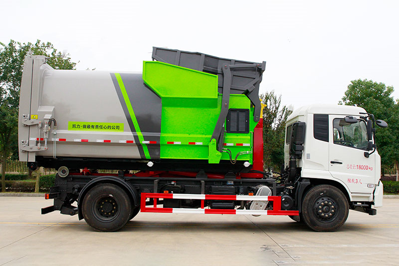 12-14方天錦勾臂垃圾車