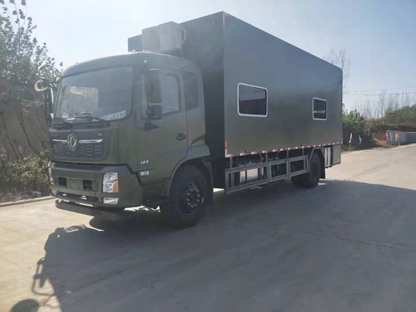 東風(fēng)天錦野戰(zhàn)宿營車(8-12人)