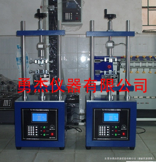 勇杰儀器立式插拔力試驗機 精準連接器測試的上乘之選